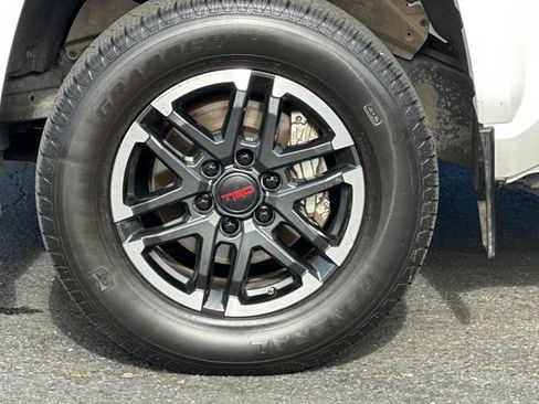 Used 2024 Toyota Tacoma TRD Sport image 29