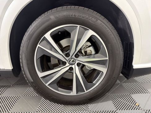 Used 2024 Lexus RX 350 FWD w/ Technology Package image 11
