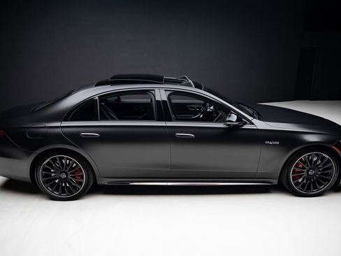 Used 2024 Mercedes-Benz S 63 AMG S image 38