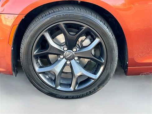 Used 2021 Chrysler 300 Touring L image 30