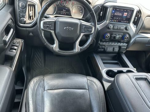 Used 2020 Chevrolet Silverado 1500 LT Trail Boss AWD/4WD image 18