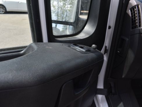 Used 2023 RAM ProMaster 3500 w/ Driver Convenience Group image 14