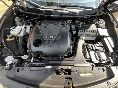 Used 2016 Nissan Maxima Platinum FWD image 17