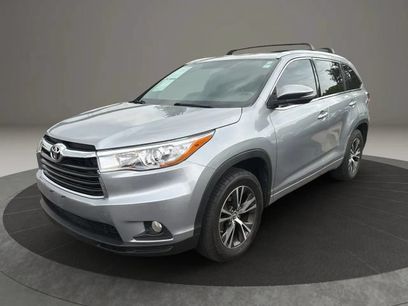 Used 2016 Toyota Highlander XLE