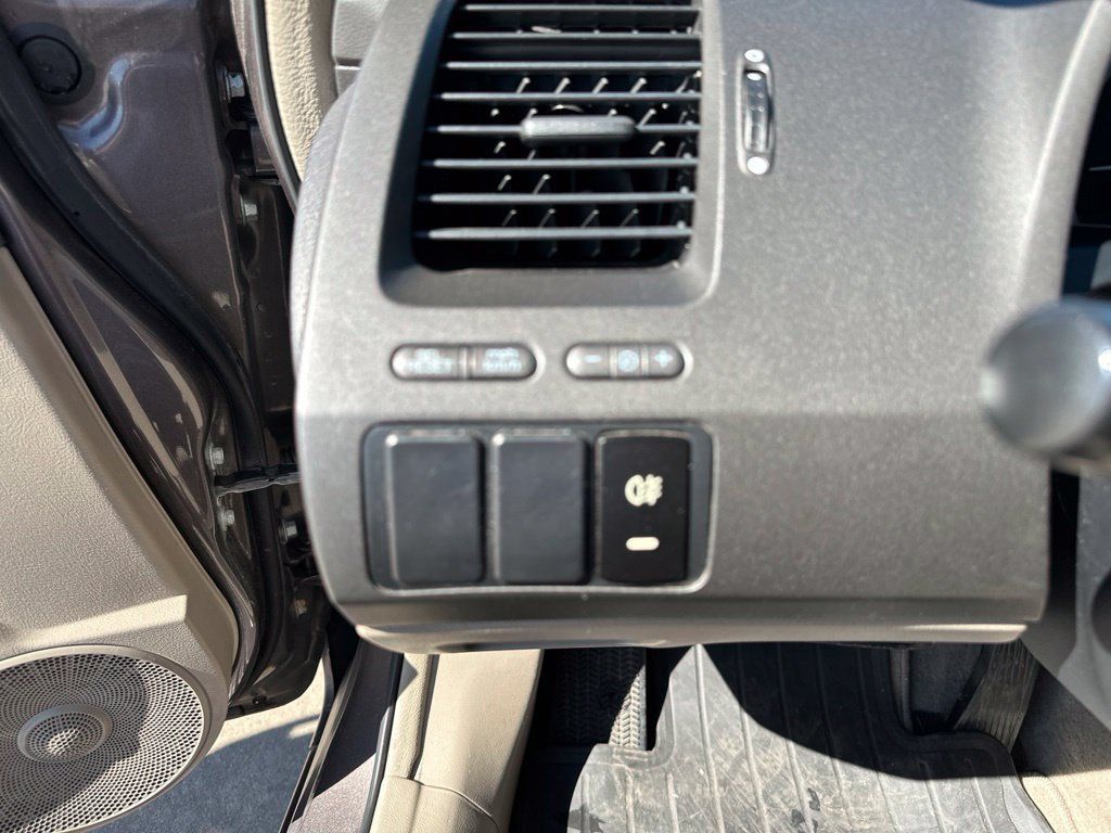 Used 2010 Honda Civic LX image 13