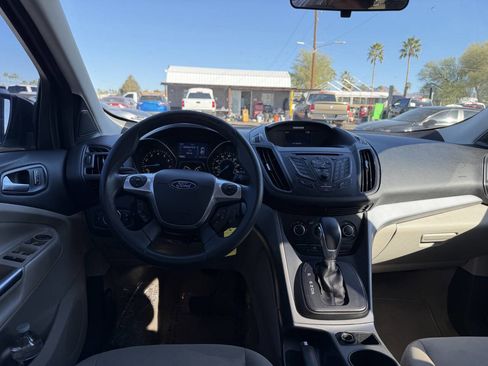 Used 2014 Ford Escape SE image 22