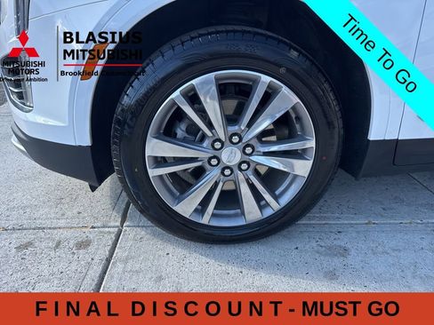 Used 2024 Cadillac XT5 Premium Luxury AWD/4WD image 19