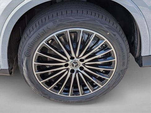 New 2026 Mercedes-Benz GLC 300 image 9