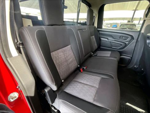 Used 2023 Nissan Titan S w/ S Utility Package image 19