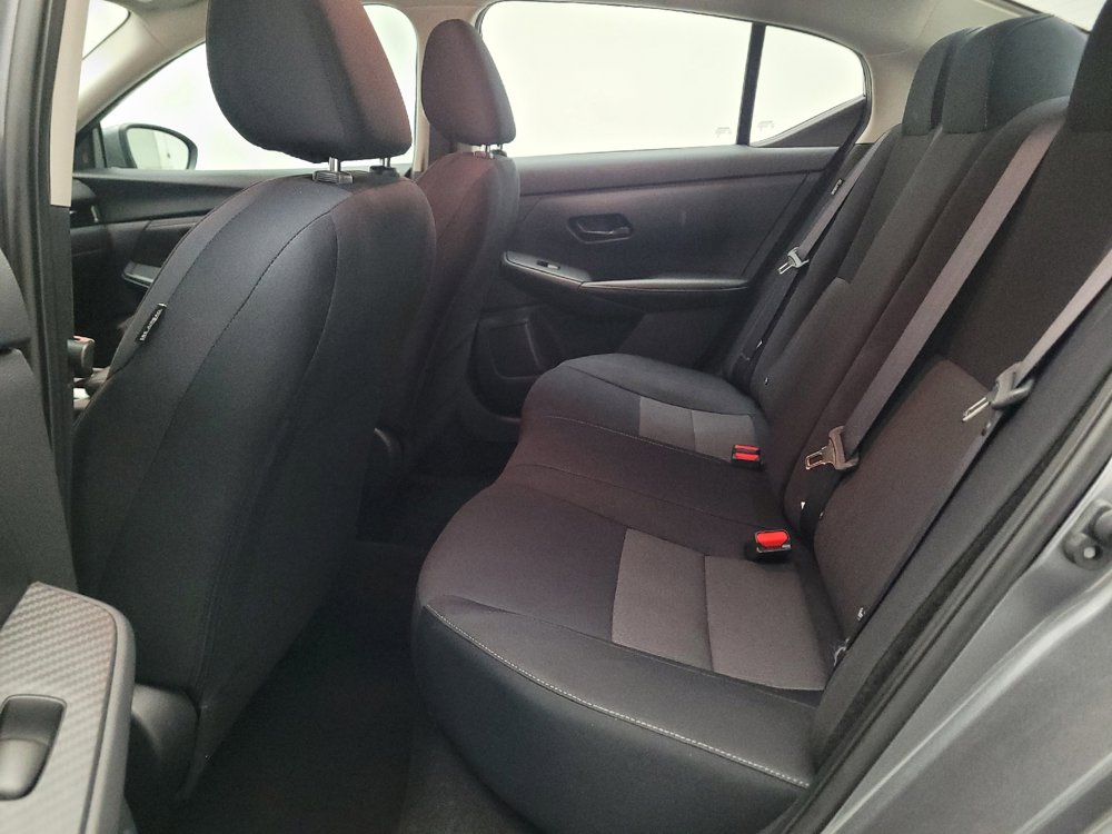 Used 2024 Nissan Sentra SV FWD image 18