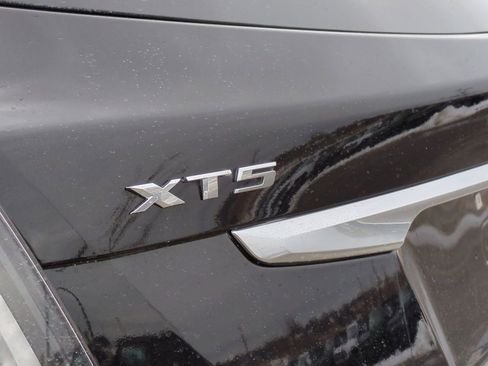 Used 2021 Cadillac XT5 Sportv image 13