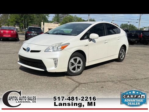 Used 2012 Toyota Prius Two FWD image 4