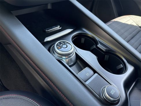 New 2025 Ford Explorer ST-Line w/ Premium Package image 31