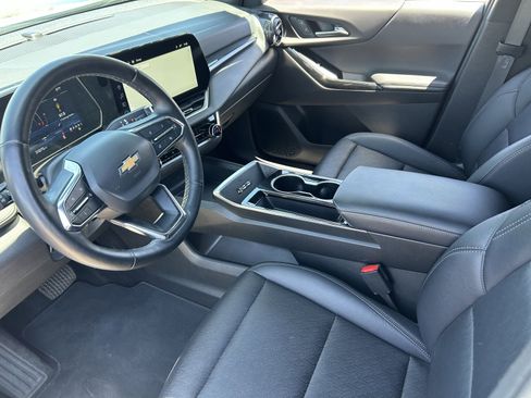 Certified 2025 Chevrolet Equinox LT w/ Convenience Package II FWD image 26