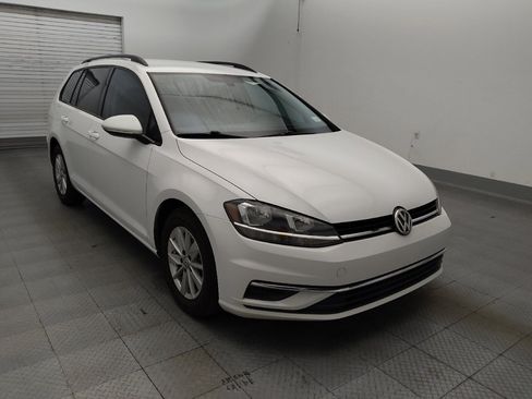 Used 2019 Volkswagen Golf S FWD image 13