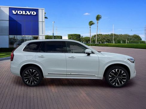 New 2026 Volvo XC90 B6 Plus AWD/4WD image 8