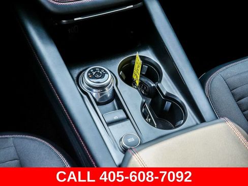 Used 2025 Ford Explorer ST-Line w/ ST-Line Street Pack AWD/4WD image 34