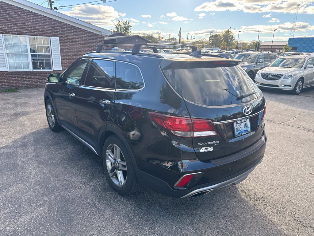Used 2019 Hyundai Santa Fe XL AWD/4WD image 4