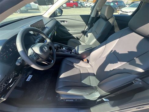 New 2025 Honda Accord EX-L image 11