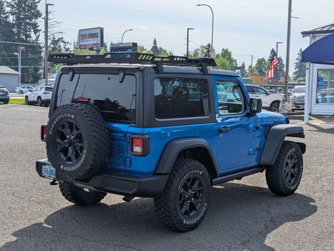 Used 2022 Jeep Wrangler Sport AWD/4WD image 5