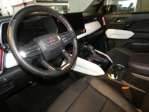 Used 2023 GMC Canyon AT4X image 9