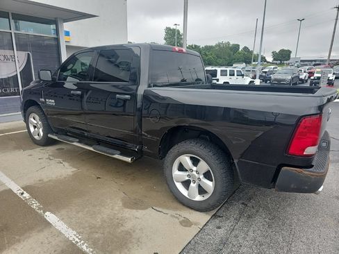 Used 2015 RAM 1500 Express AWD/4WD image 6