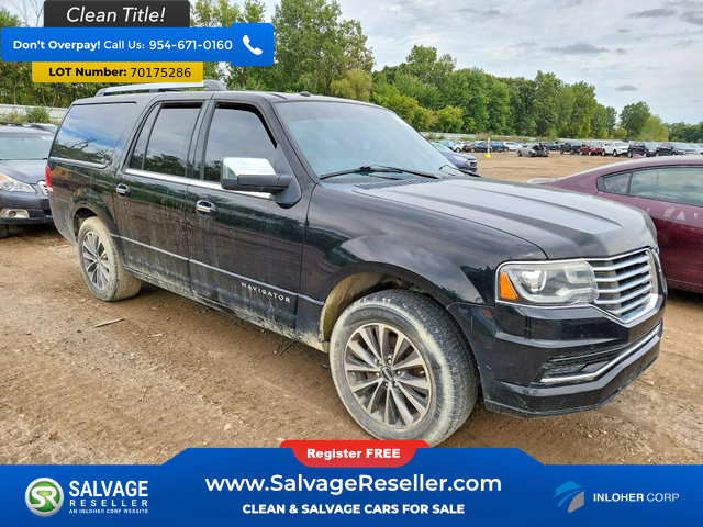 Used 2017 Lincoln Navigator L Select RWD image 5