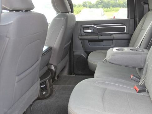 Used 2025 RAM 2500 Big Horn AWD/4WD image 29