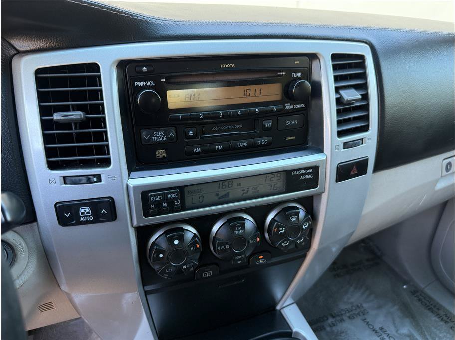 Used 2005 Toyota 4Runner SR5 RWD image 13
