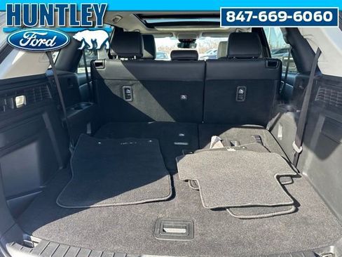 Used 2025 MAZDA CX-90 3.3 Turbo w/ Premium Sport Pkg image 11