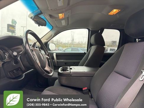 Used 2013 GMC Sierra 1500 SLE w/ Power Tech Package image 7