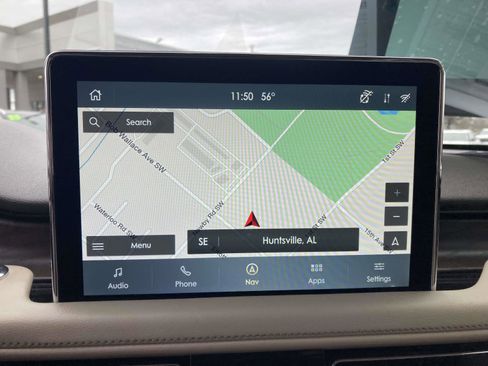 Used 2023 Lincoln Aviator Reserve w/ Equipment Group 201A image 24