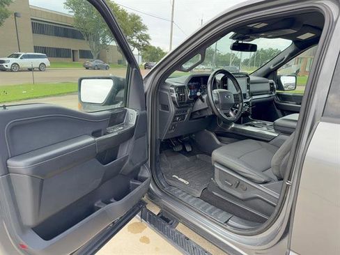 Used 2022 Ford F150 XLT w/ Equipment Group 302A High AWD/4WD image 7