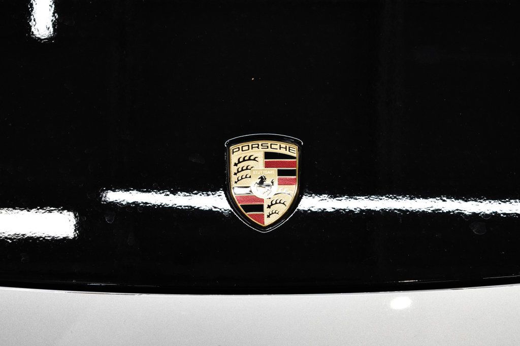 Used 2018 Porsche Panamera 4S AWD/4WD image 11