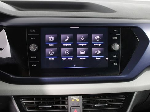 Used 2022 Volkswagen Taos SE FWD image 15