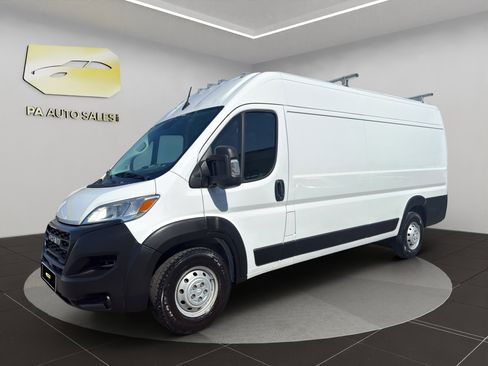 Used 2023 RAM ProMaster 3500 image 2