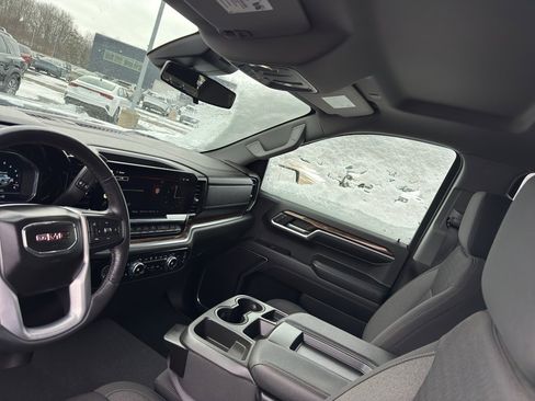 Used 2022 GMC Sierra 1500 SLE w/ X31 Off-Road Package image 28