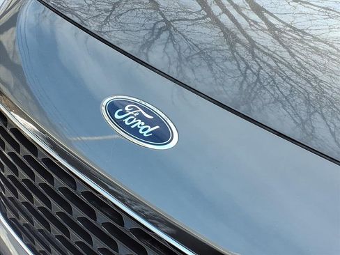 Used 2021 Ford Escape Titanium w/ Class II Trailer Tow Package image 28