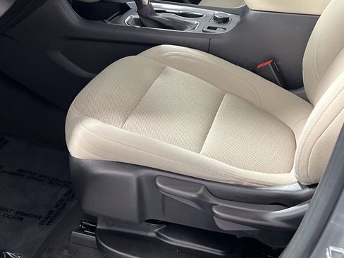 Used 2023 Chevrolet Traverse LS w/ Safety Package image 14