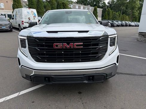 Used 2023 GMC Sierra 1500 Pro w/ Pro Value Package AWD/4WD image 2