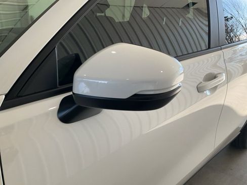 New 2026 Honda HR-V LX image 3