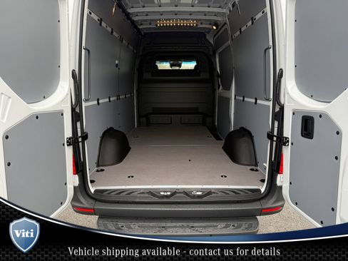 New 2026 Mercedes-Benz Sprinter 2500 image 18