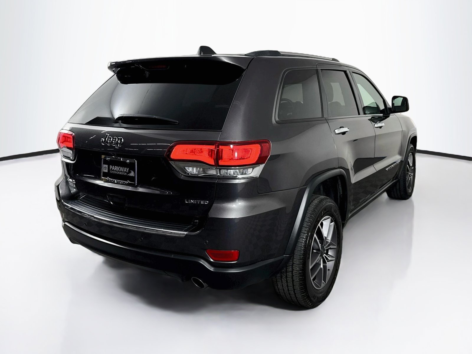 Used 2021 Jeep Grand Cherokee Limited AWD/4WD image 7