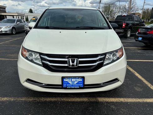 Used 2016 Honda Odyssey SE image 2