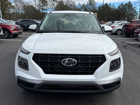 New 2026 Hyundai Venue SE image 8