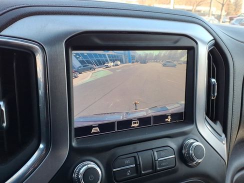 Used 2021 GMC Sierra 1500 SLT w/ SLT Premium Package image 17