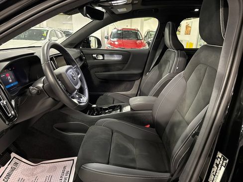 Certified 2023 Volvo XC40 Recharge Plus w/ Protection Package Premier AWD/4WD image 10