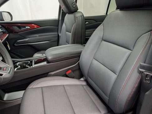 New 2026 Chevrolet Traverse Z71 image 9