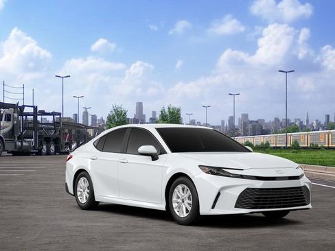 New 2026 Toyota Camry LE FWD image 15