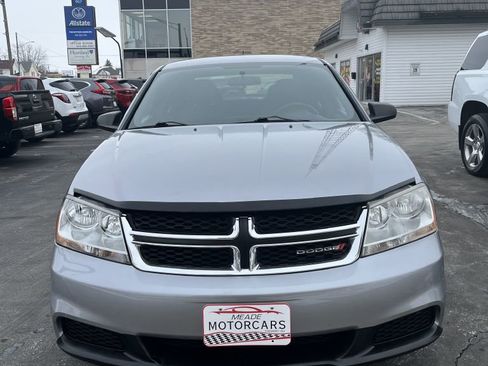 Used 2013 Dodge Avenger SE image 1